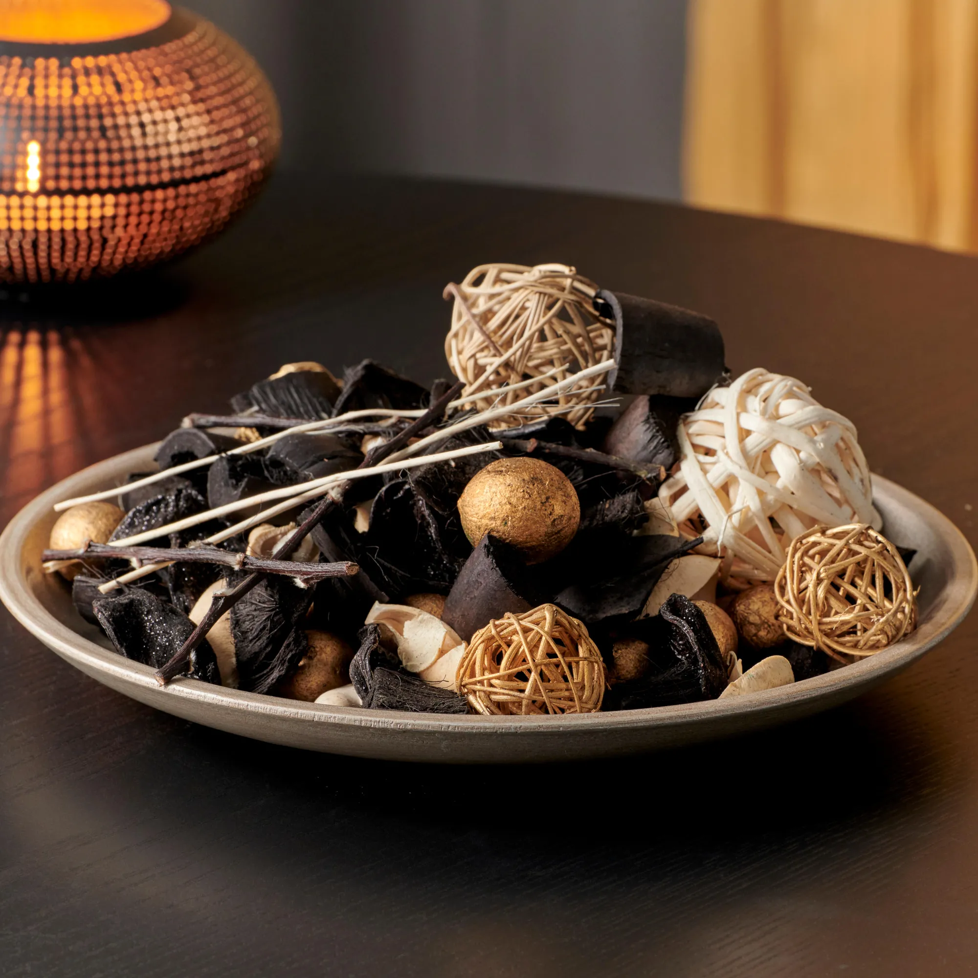 Best CASA Escape Black Oudh Pot-Pourri Nero
